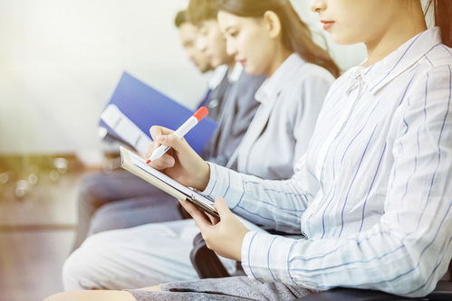 年底還是年后求職更佳？把握時機與競爭兩大維度，讓求職成功率翻倍